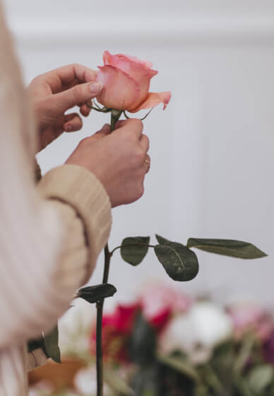 Ikebana-Inspired Floral Arrangement Workshop
