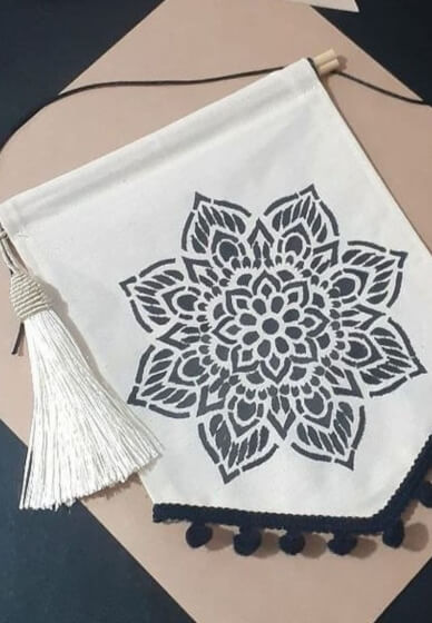 Paint and Personalise Wall Banners