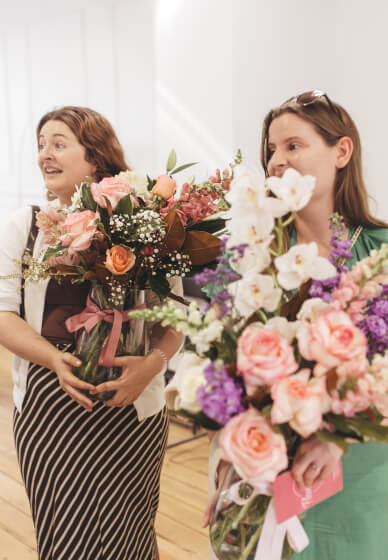 Petals &Prosecco:Modern Vase Design Workshop